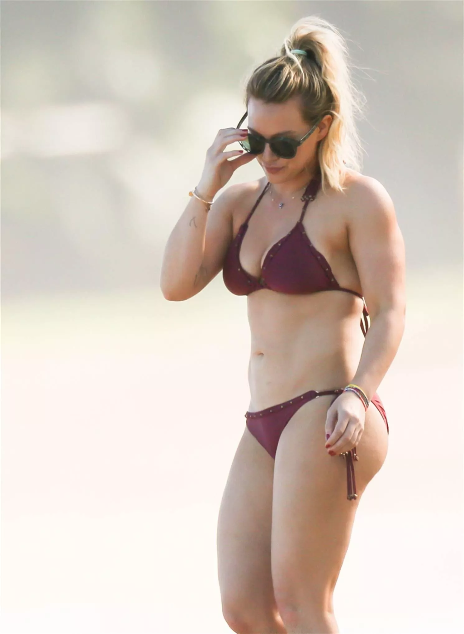 Hilary Duff’s body is unreal. Hilary Duff’s body is unreal.