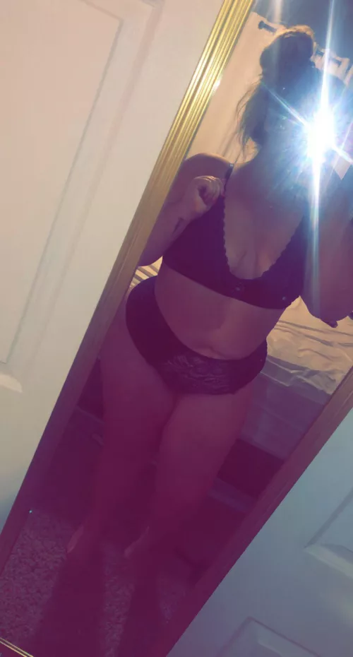 Hips for days daddy! Hips for days daddy!