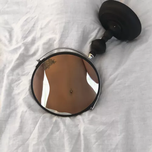 Hips you can grab on to