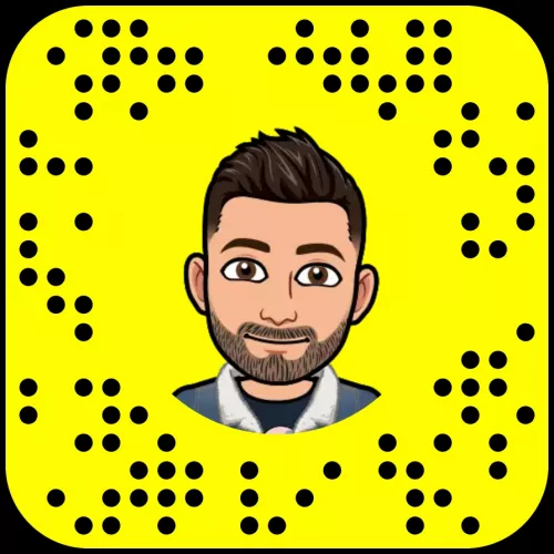 Hit me up if you want to humiliate my small cock with your BIG member π