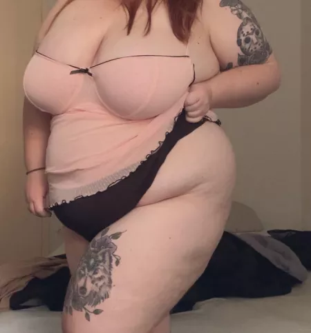 Hmm panties or no panties today? β‘