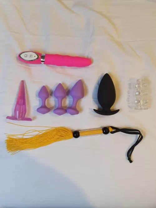 Hmm, what to use on myself, can someone help 😈💦