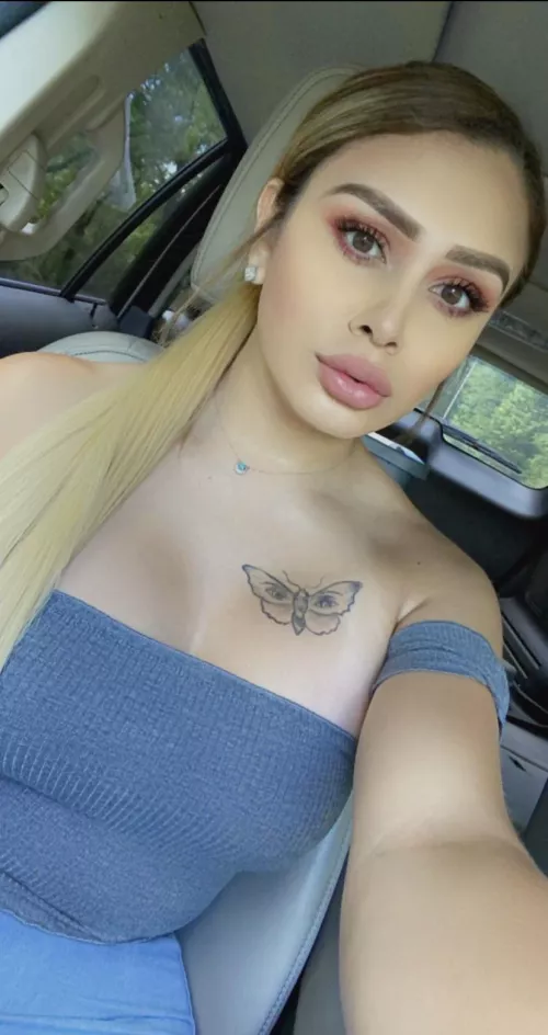 Hola. I heard you guys in here like Mexican girls like me… is that true?? Hola. I heard you guys in here like Mexican girls like me… is that true??