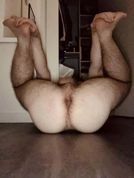 Hole 🤷🏼‍♂️