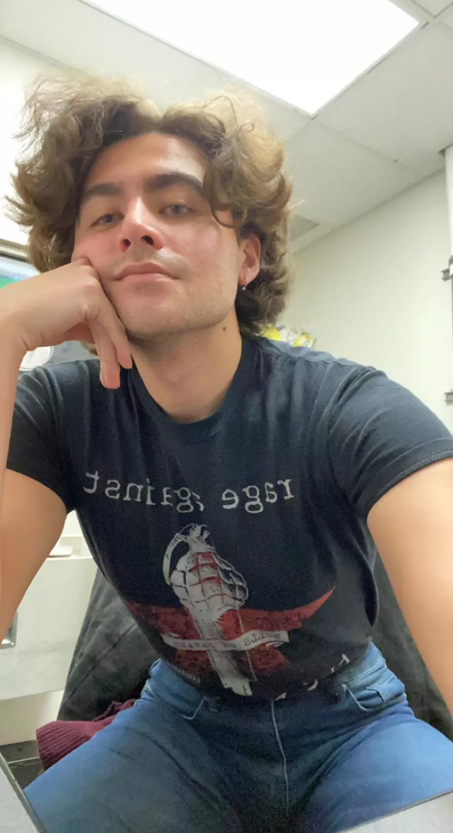 Holy shit. I need friends 😮‍💨