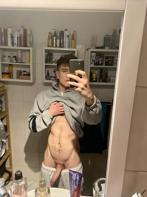 Home for the holidays 🥰