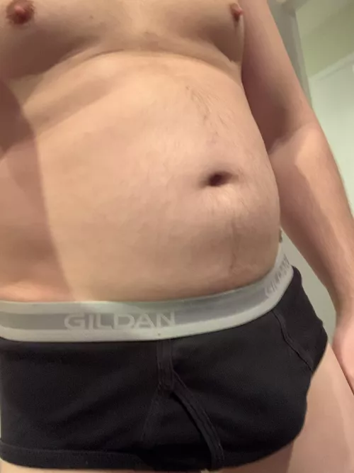 Home from work and stripped down. Who’s coming over?