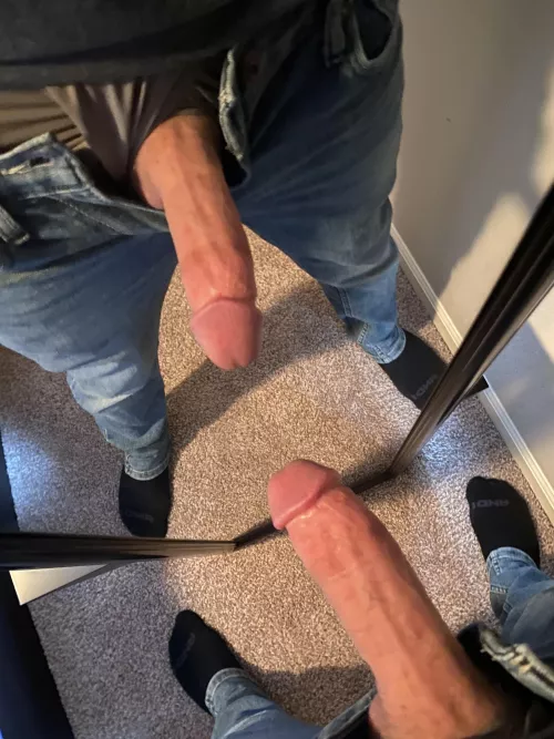 Home from work, had this waiting to get out all nightβ¦, shower time π