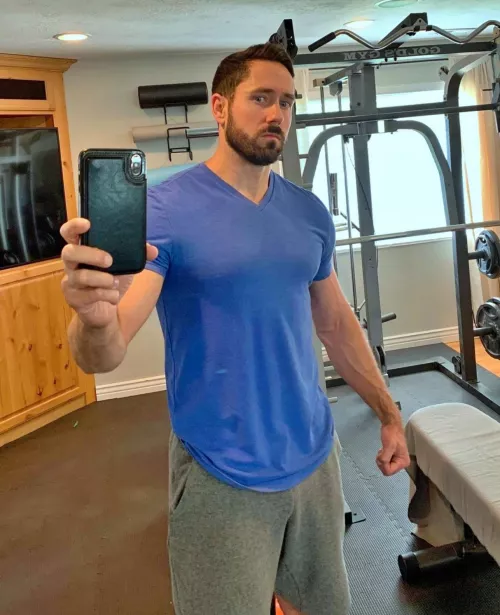 Home workouts are great in the morning!