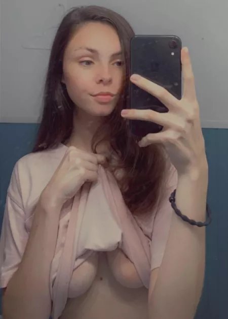 hope everyone had a great weekend and a nice relaxing Sunday 🍒🤗❣️ hope everyone had a great weekend and a nice relaxing Sunday 🍒🤗❣️