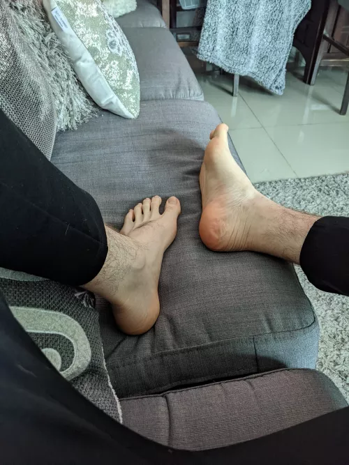 Hope everyone had an awesome Christmas, now back to foot licking 😏