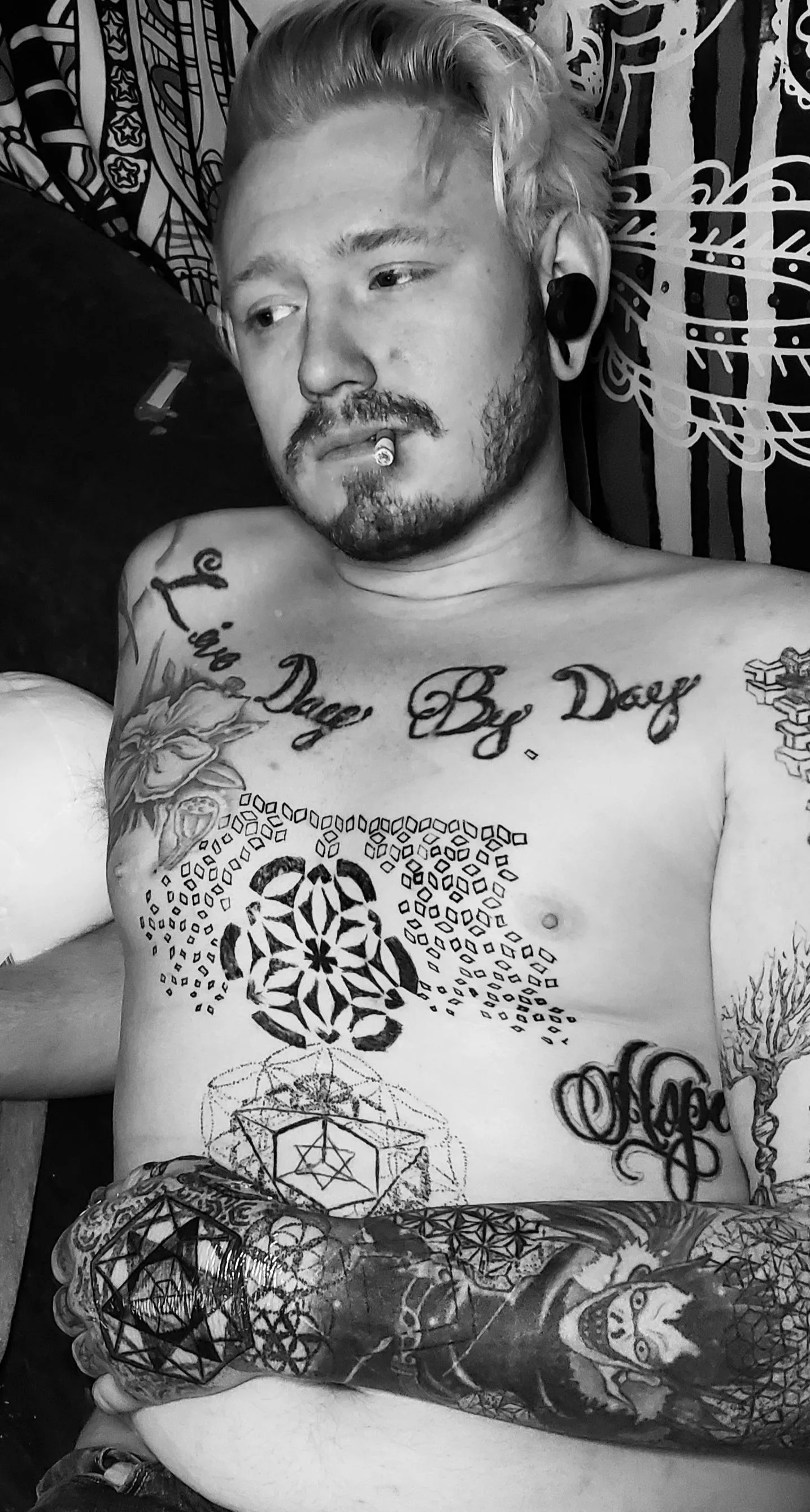 Hope everyone is feeling good today ! Hope everyone is feeling good today !