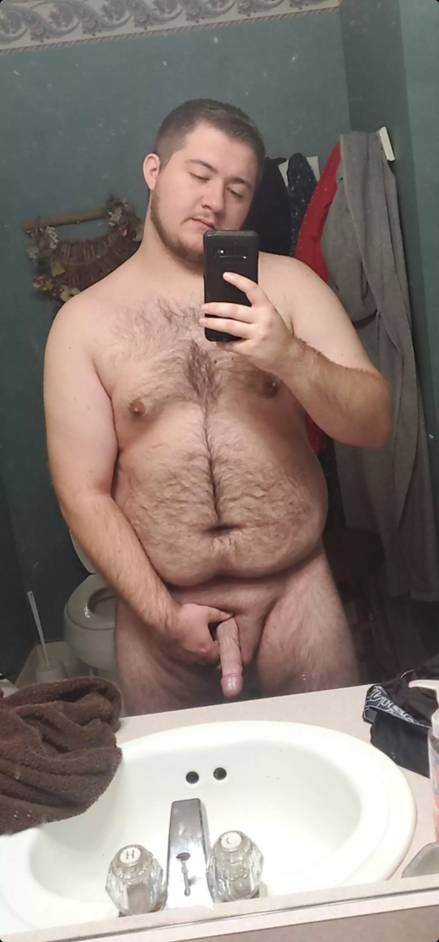 Hope everyone is having a great saturday😜 Hope everyone is having a great saturday😜