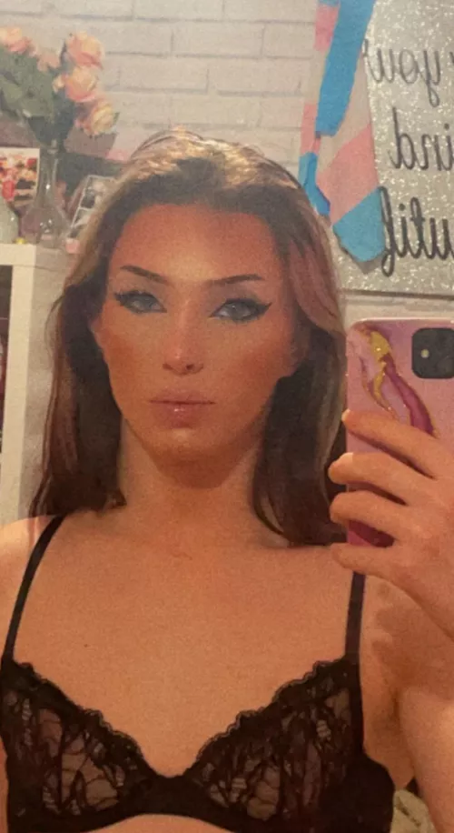 hope it’s not too late for you to be my valentine? 🥺dm me x hope it’s not too late for you to be my valentine? 🥺dm me x