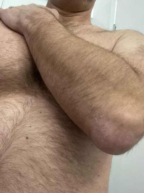 Hope this doesn’t break sub rules. Hope this doesn’t break sub rules.