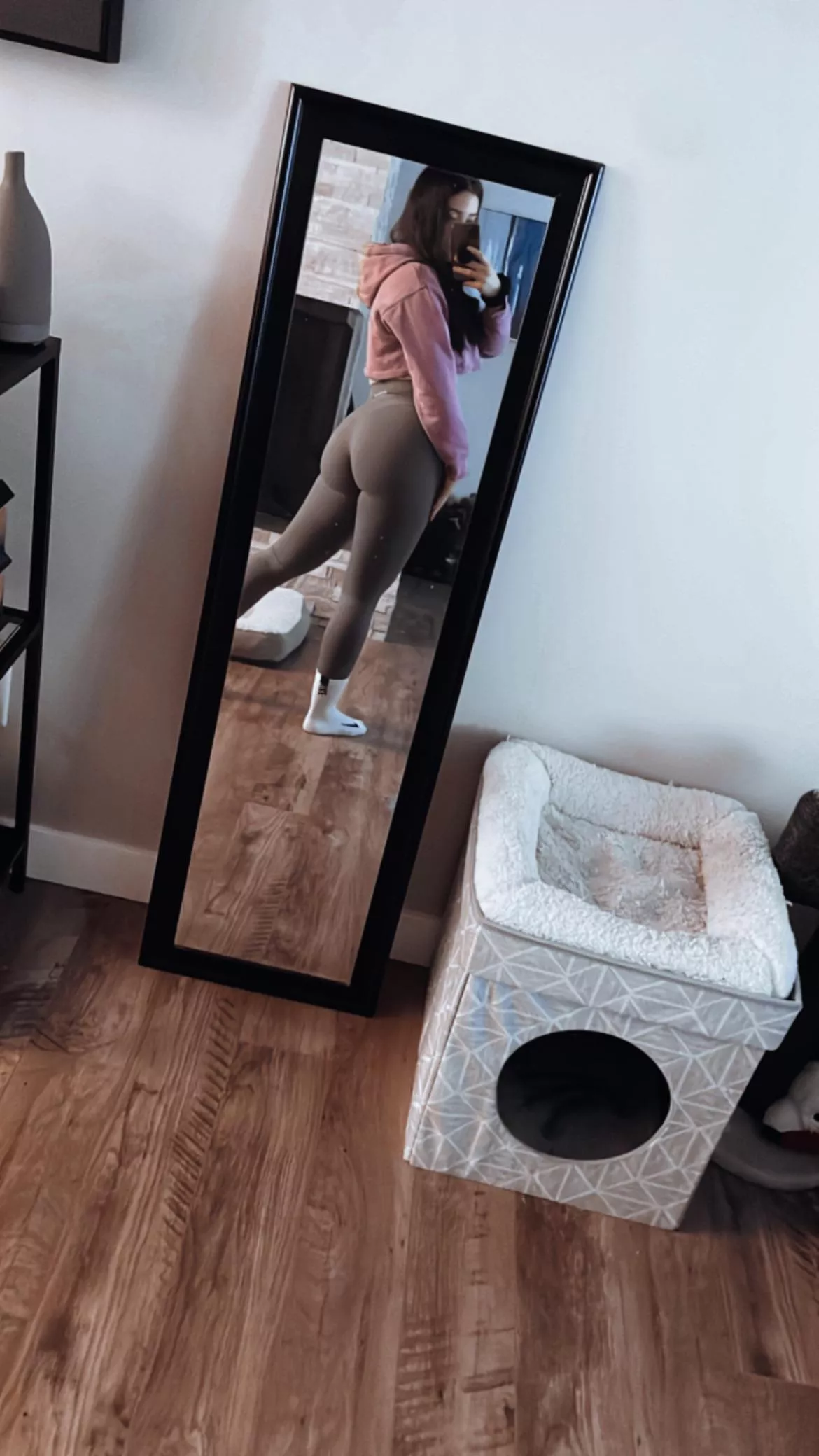 Hope this makes your Monday better