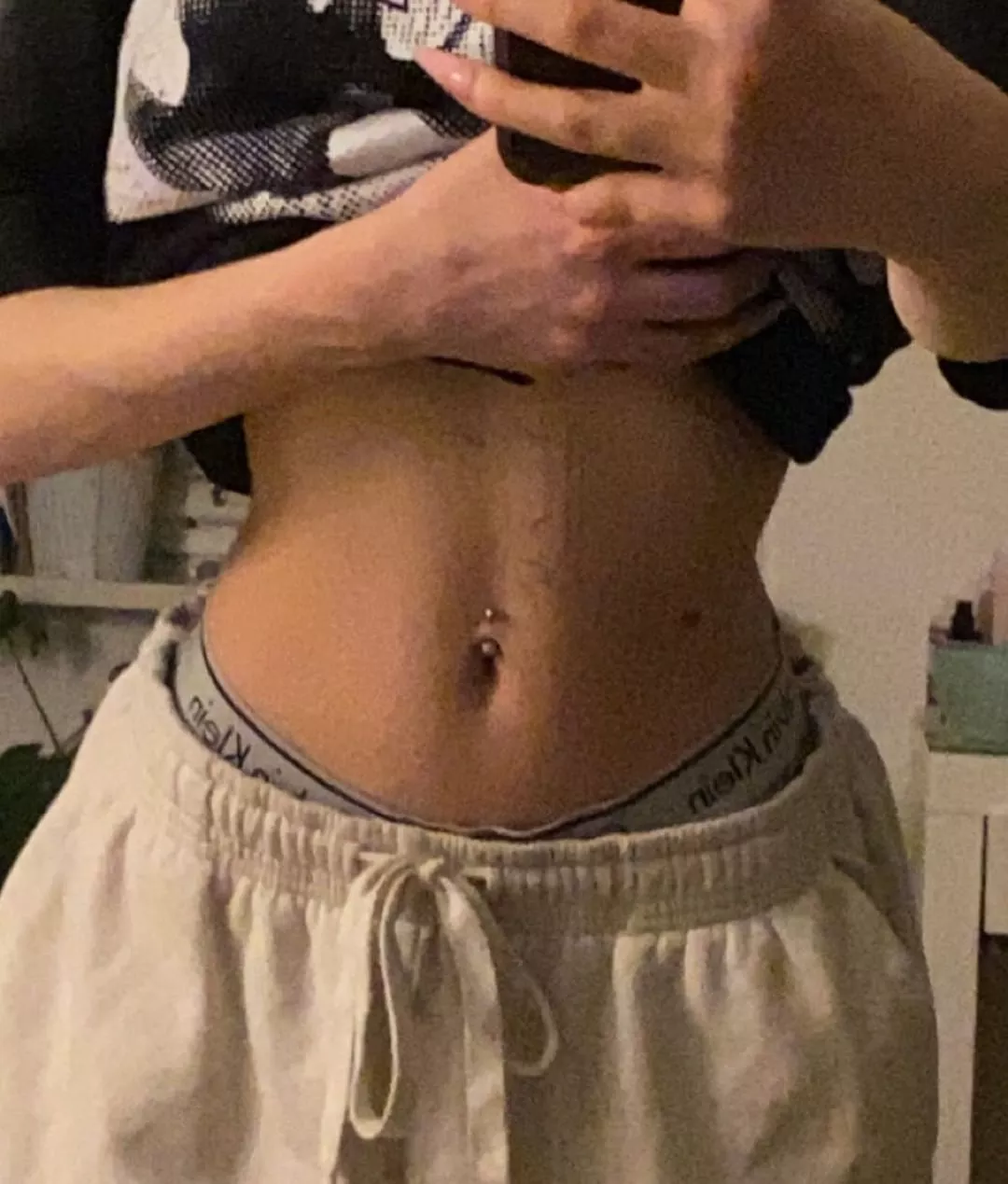 Hope u like my little belly First Post here 🥰