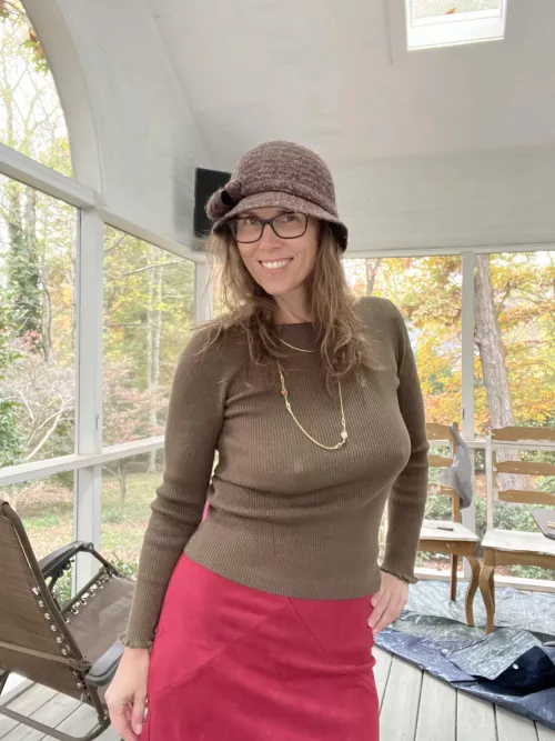 Hope you are staying warm on these cool fall days. π