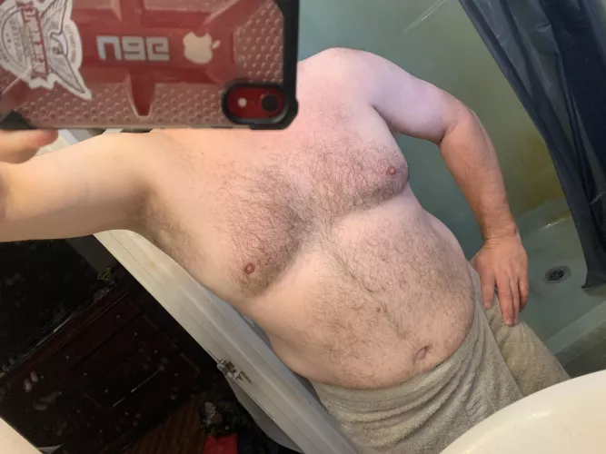 Hope you don’t mind my dad bod (47)