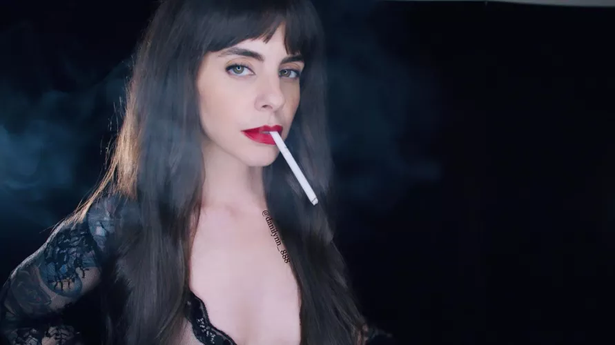 Hope you enjoy your day as much as I enjoyed my cigarette ππ¨