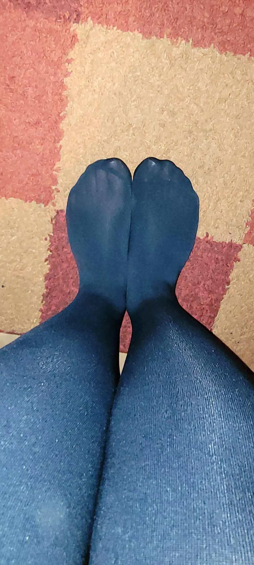 Hope you like pantyhose feet 😊