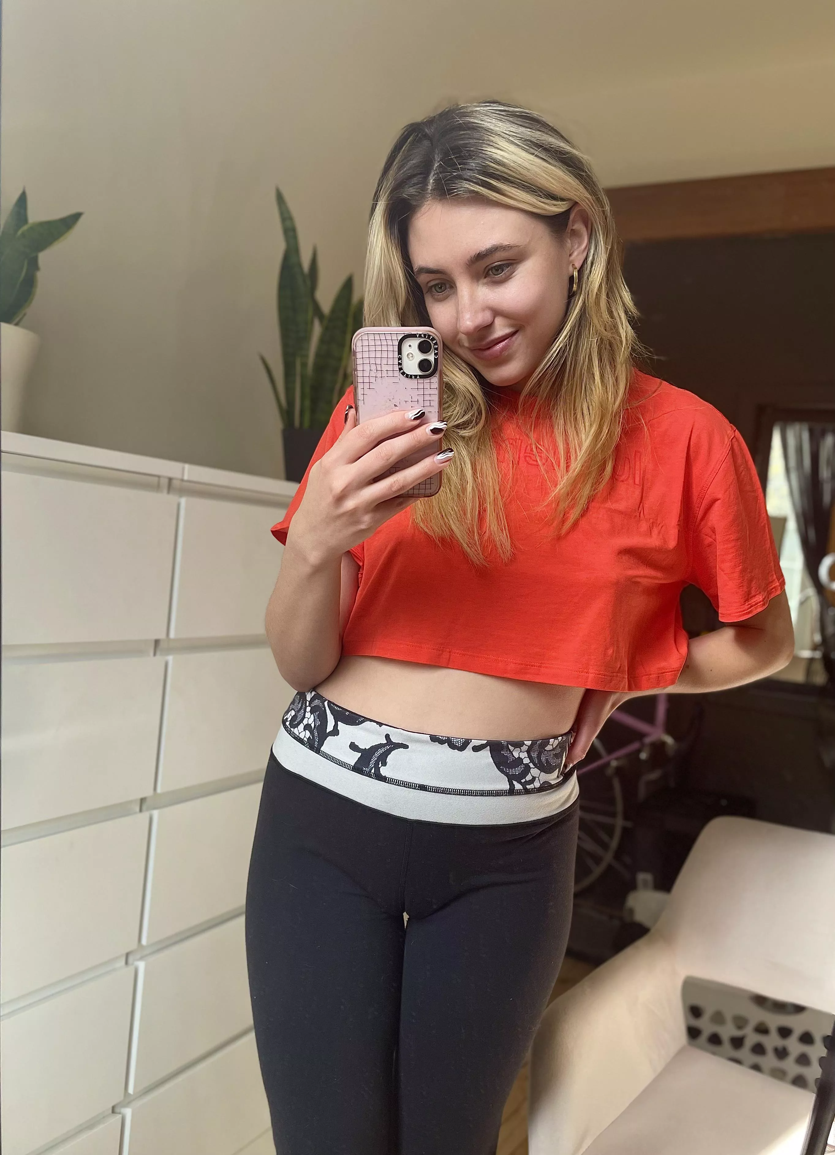 Hope you like this subtle camel toe 💕