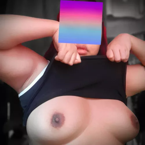 Hope you like this view. [f]