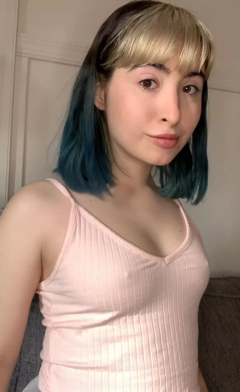 hope you’re looking at my eyes 👀