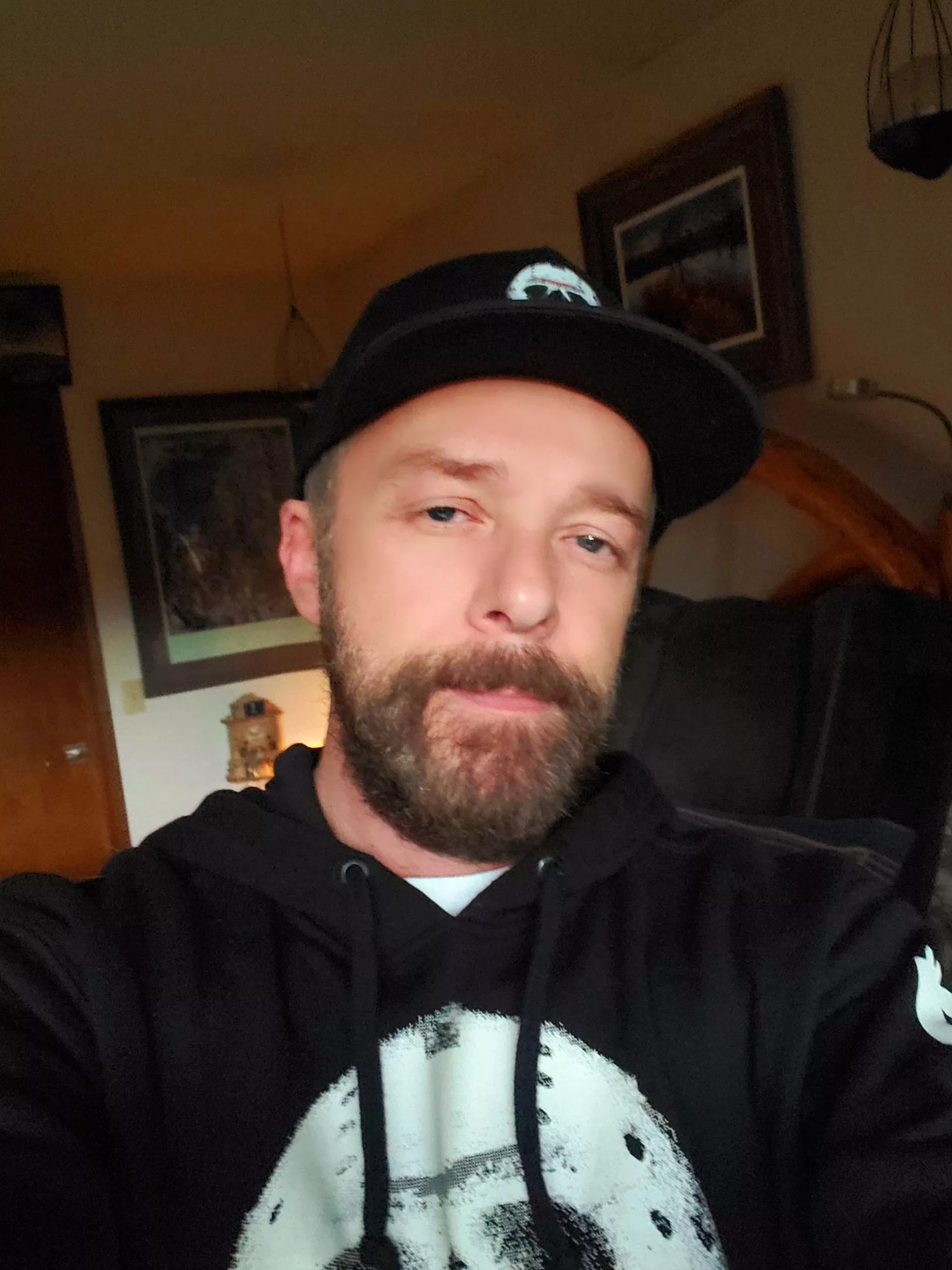 Hoping everyone feels loved today. Happy Saturday! 😊 Hoping everyone feels loved today. Happy Saturday! 😊