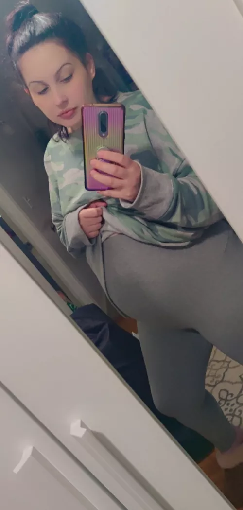 Horny and tired all at the same time care to help