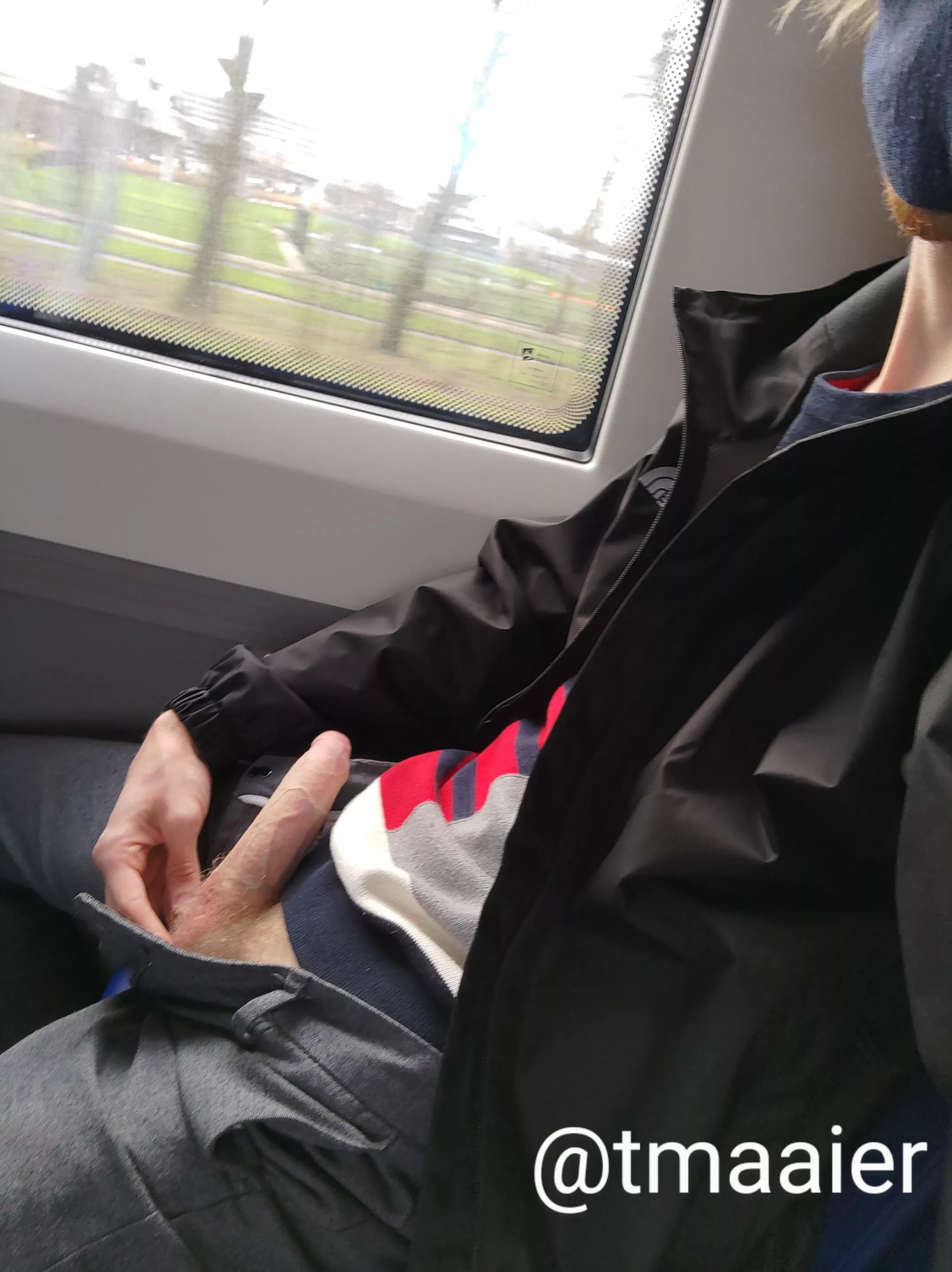 Horny on the train 😋