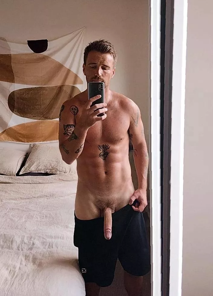 Hot and sweaty 🥵💦 (m)