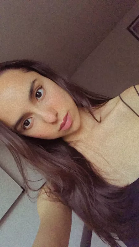 HOT BRUNNETE GIRL ❤️🔥