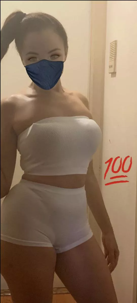 Hot Dominican milf 🤤🤤🤤 she love fucking young man... true story 🤫🙈