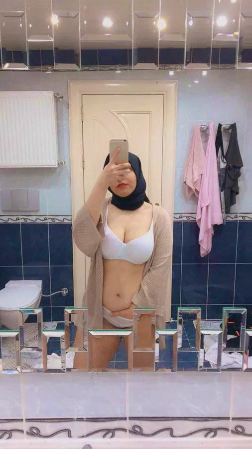 Hot Egyptian Nudes Arabporn Nude Pics Org