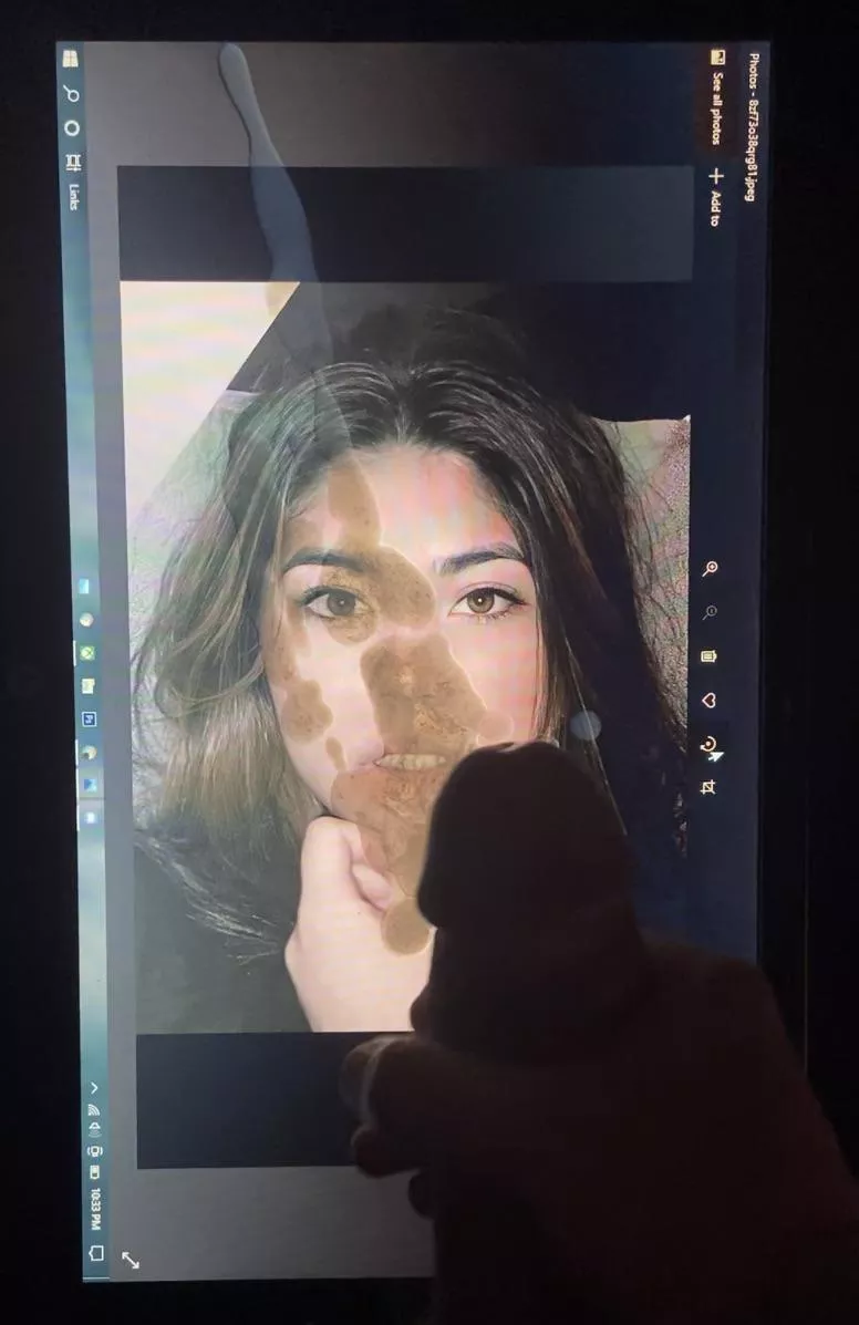 Hot girl gets a big load [check comments]