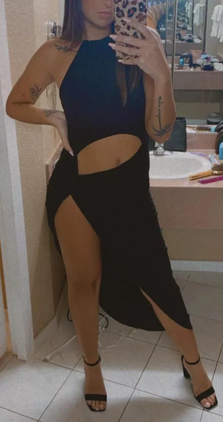 Hot MILF in Vegas ๐