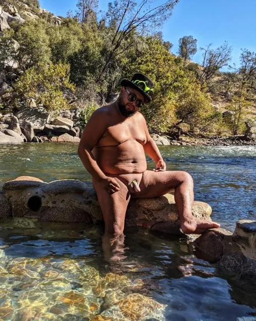 Hot springs sun soaking Hot springs sun soaking