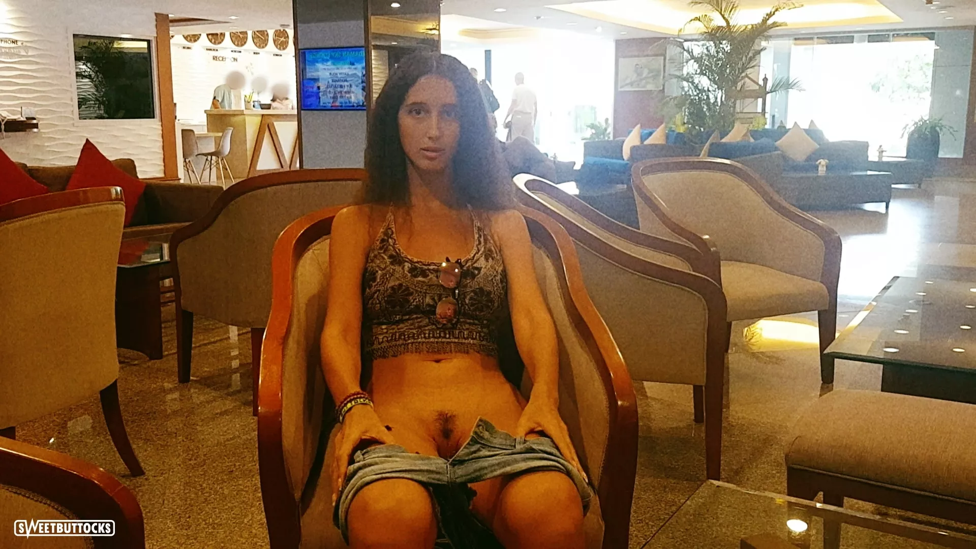 Hotel lobby in Paris! Hotel lobby in Paris!