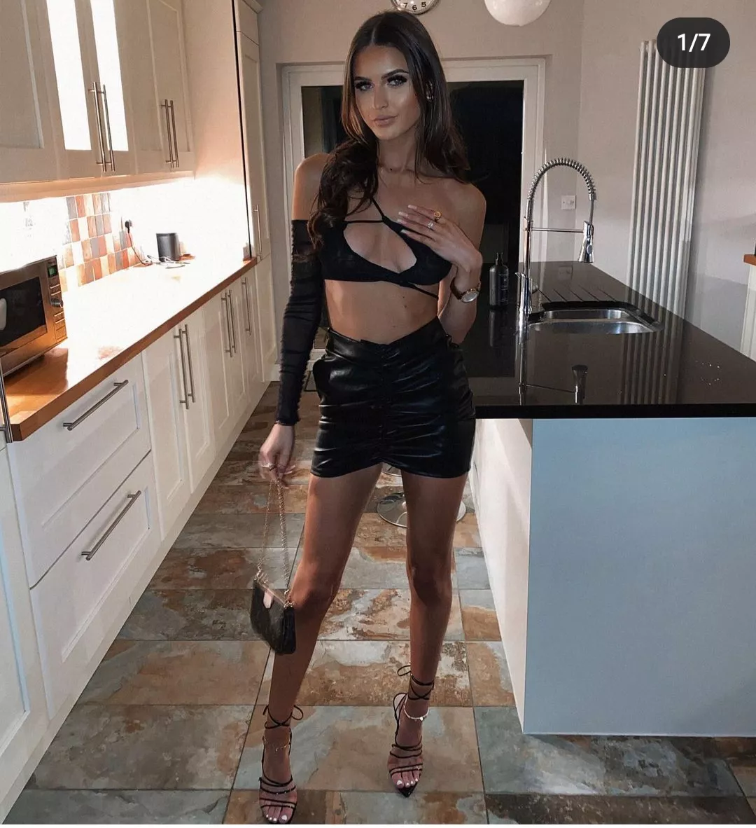 Hottie in the kitchen Hottie in the kitchen