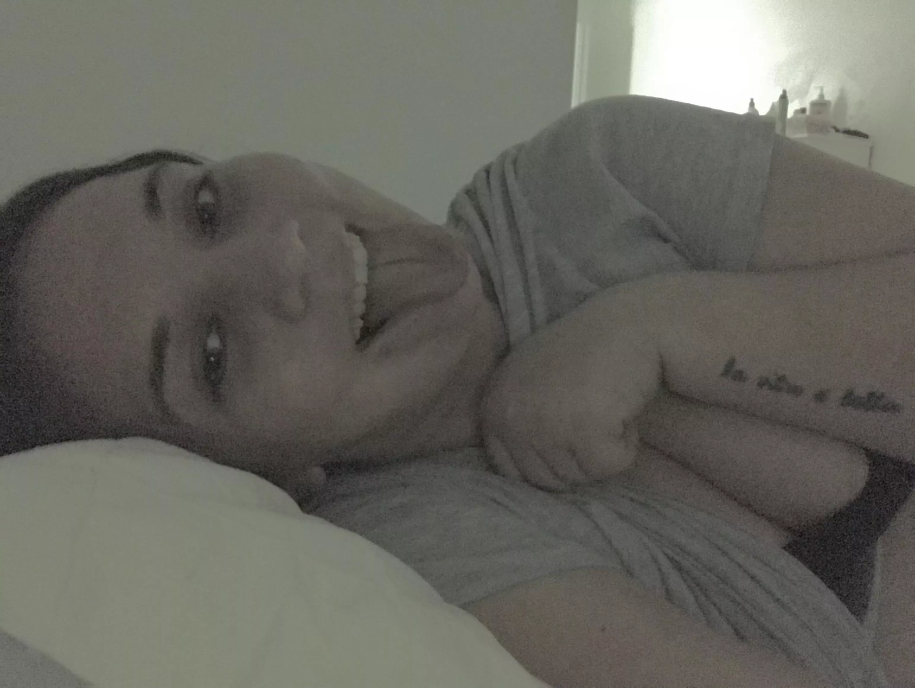 How about a load on this pretty little face