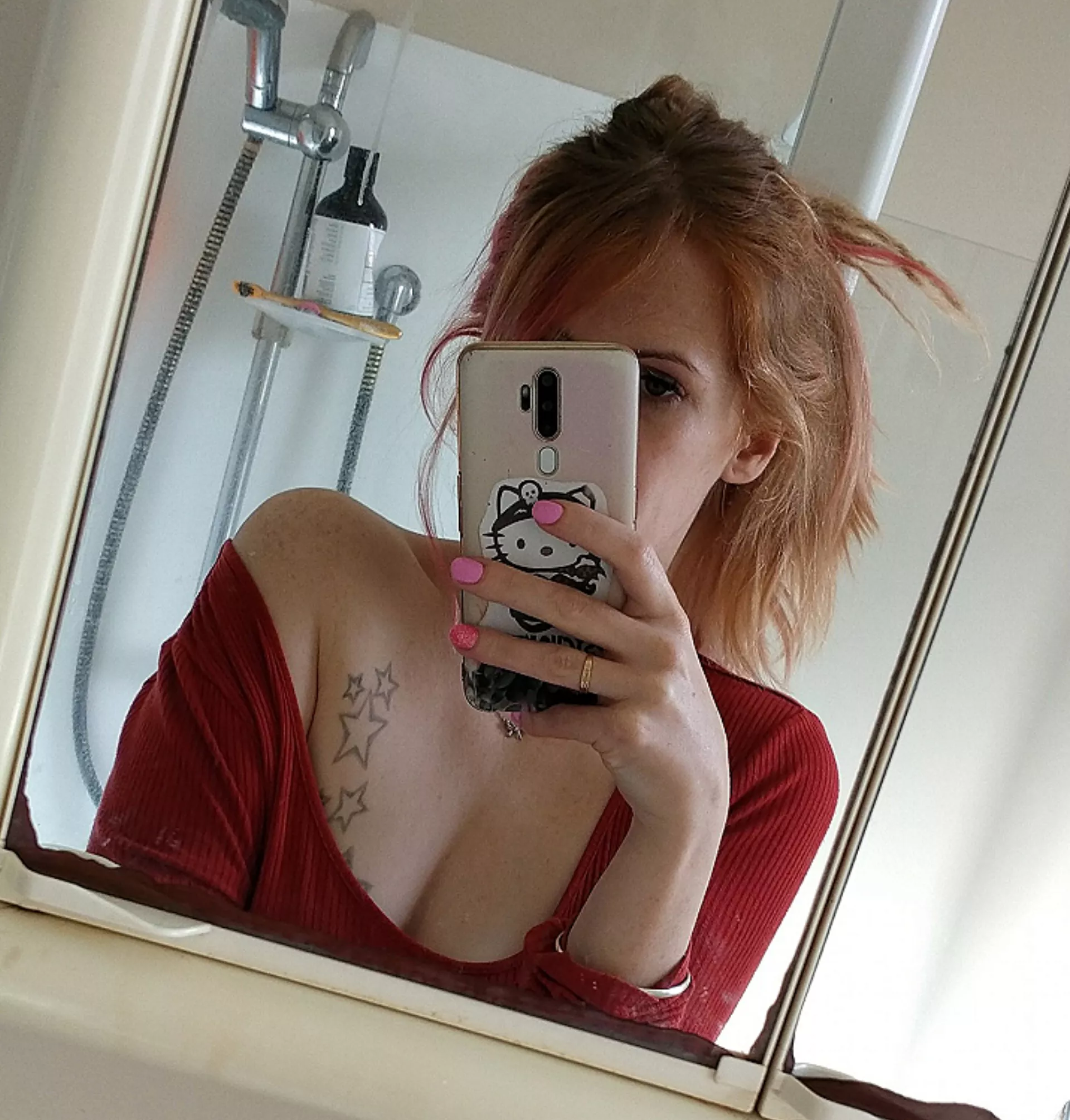 How about a redhead ? How about a redhead ?