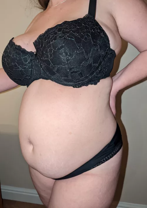 how am i looking? [f]34