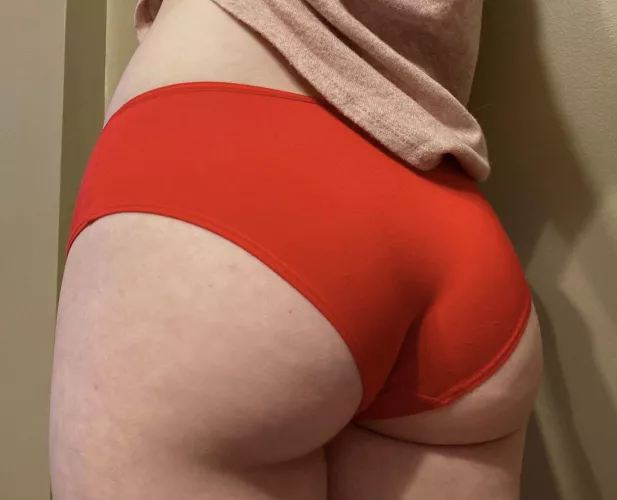 How are my booty curves? How are my booty curves?