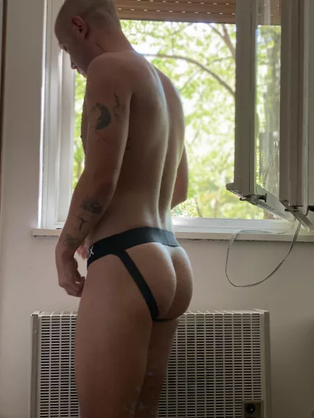 how are yall spending sunday? hopefully horny as me π₯΅