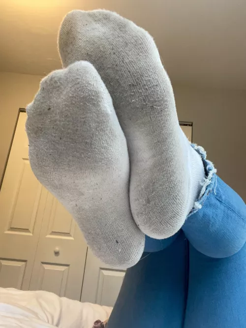 How DIRTY 😨 and smelly… want a sniff? Message me on how to make them all yours 🤍 (and don’t worry, shipping is discrete🤫) $15 per pair. And a custom surprise to come along with it.. 😈