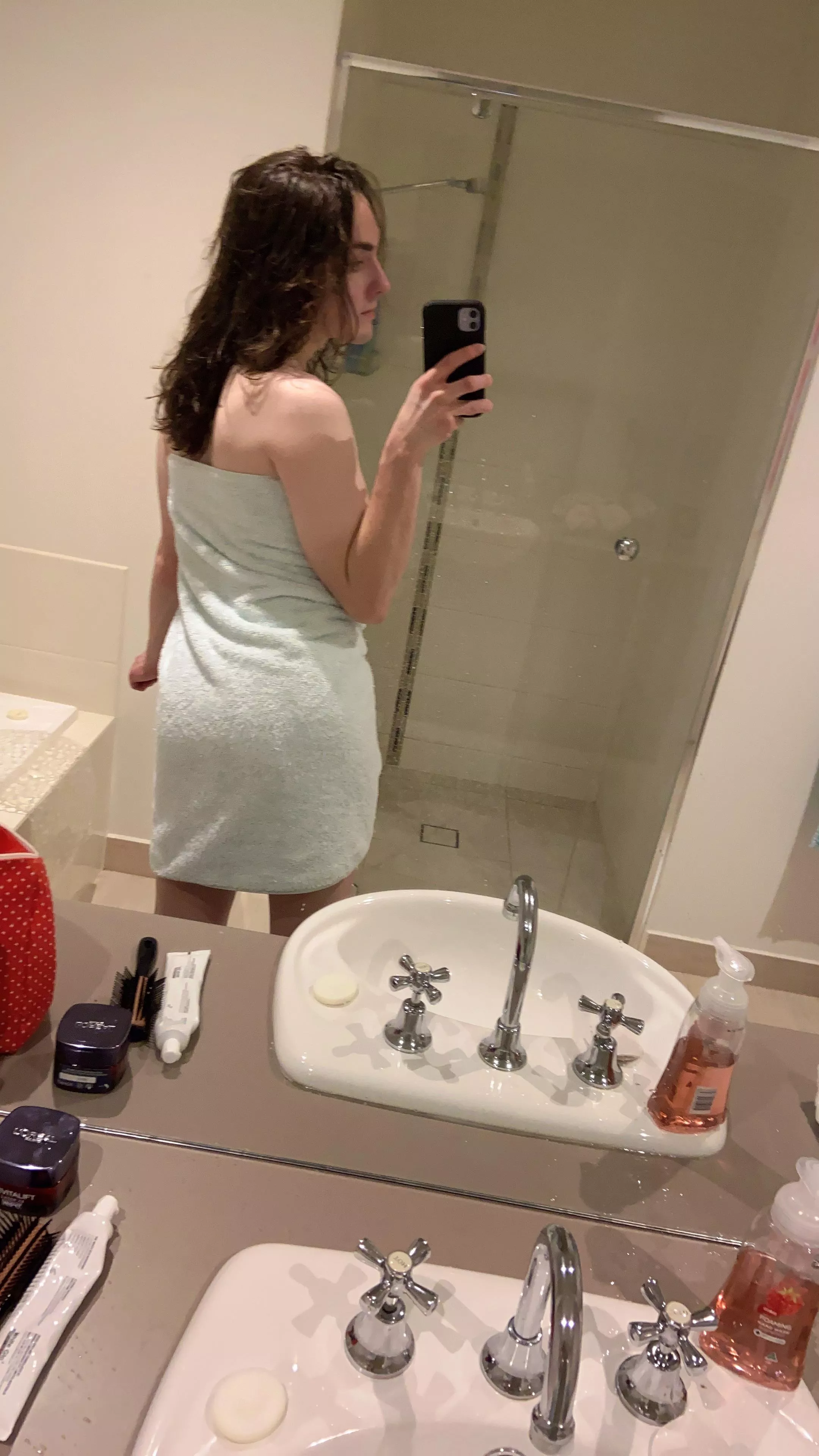 How do I look, fresh out of the shower?? ??