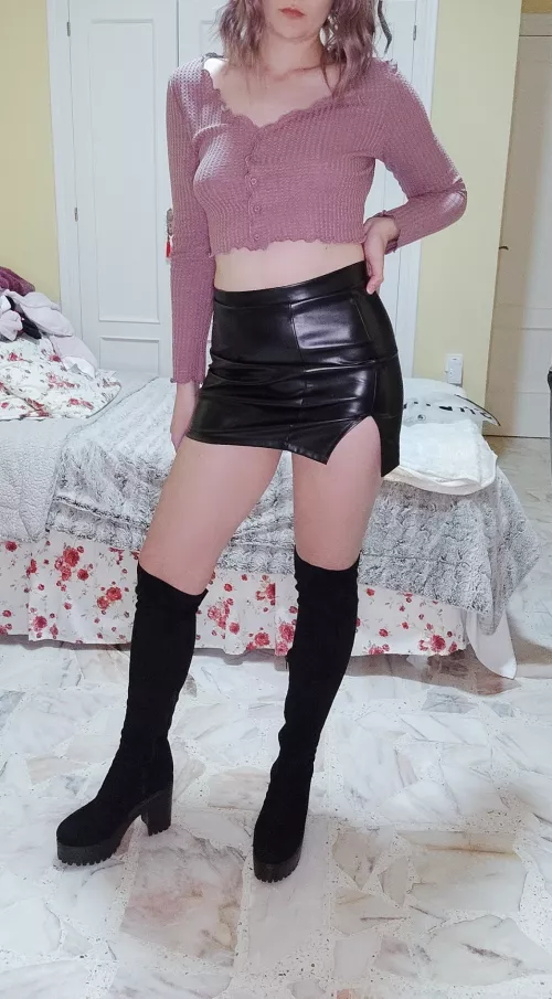 How do I look? I would like to go to my university like this haha
