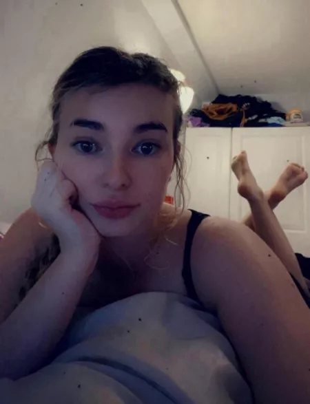 How do I look? How do I look?