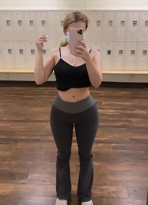 How do I look? How do I look?
